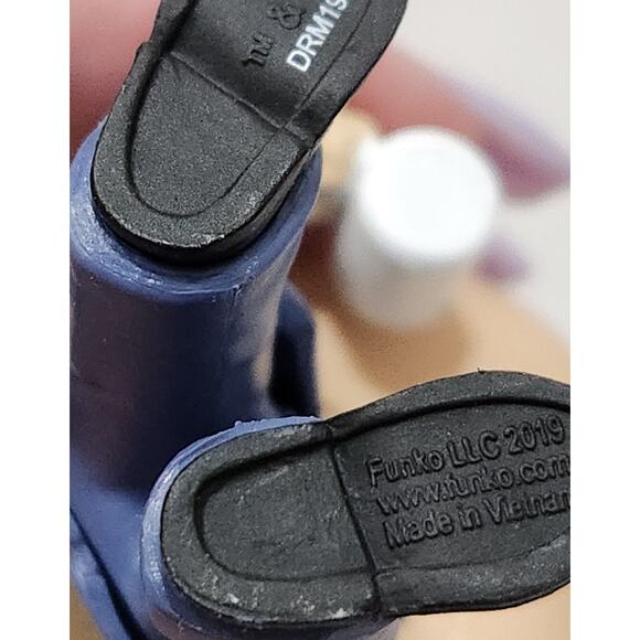 Funko Pop Michael Scott The Office World's Best Boss Vinyl Figure - Picture 5 of 5